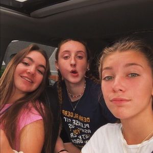 Meet your Posher, Lilly